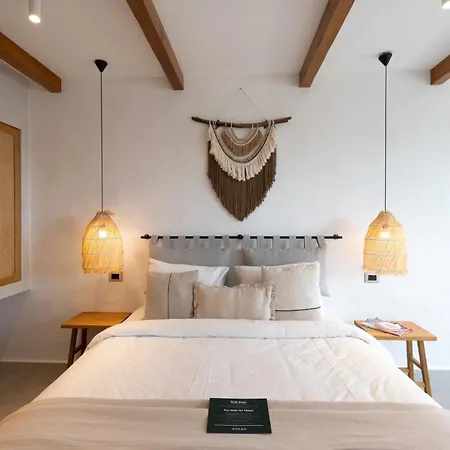 Nomad Hotel Side - Adults Only