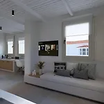 Nomad Boutique - Adults Only Hotel Side